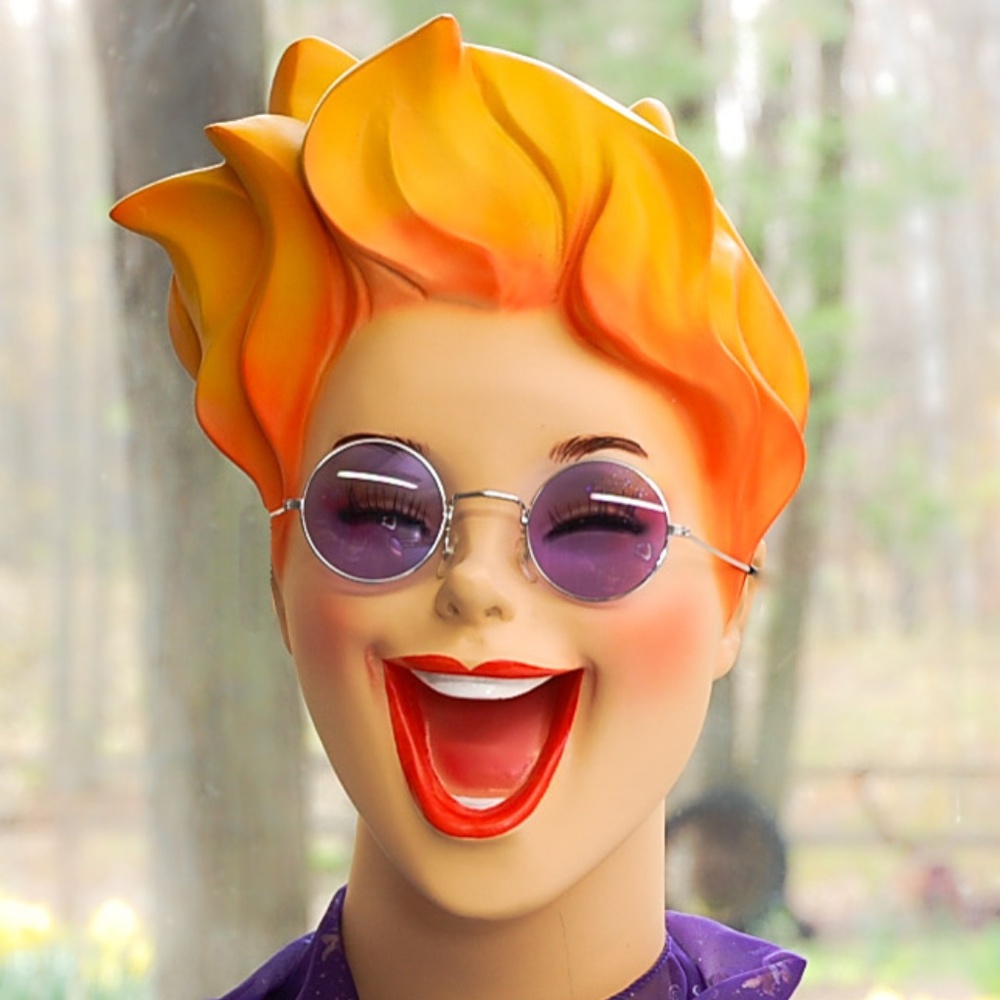 Meet your Posher, CheapFrillz!